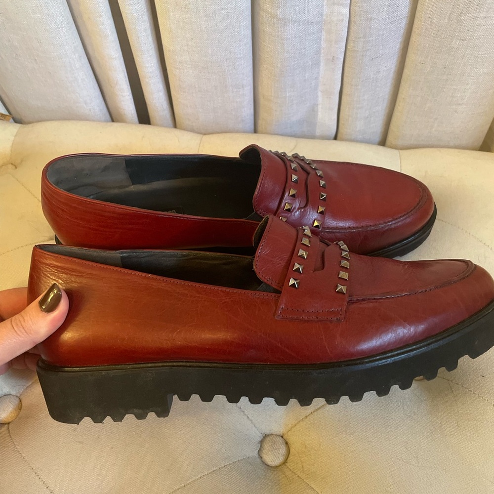 Paul Green Sofia Loafer in Wine Leather